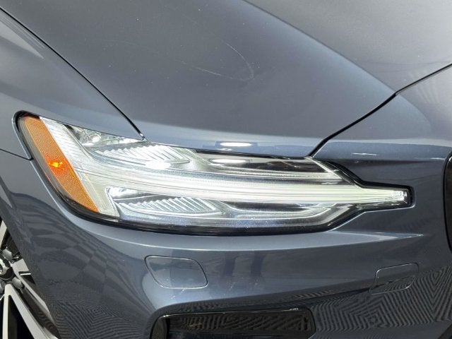 2022 Volvo S60 B5 Momentum