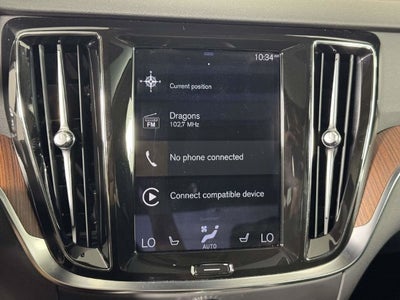 2022 Volvo S60 B5 Momentum