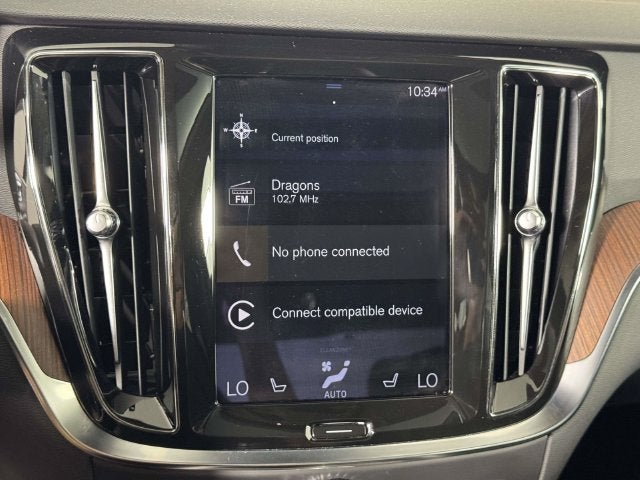 2022 Volvo S60 B5 Momentum