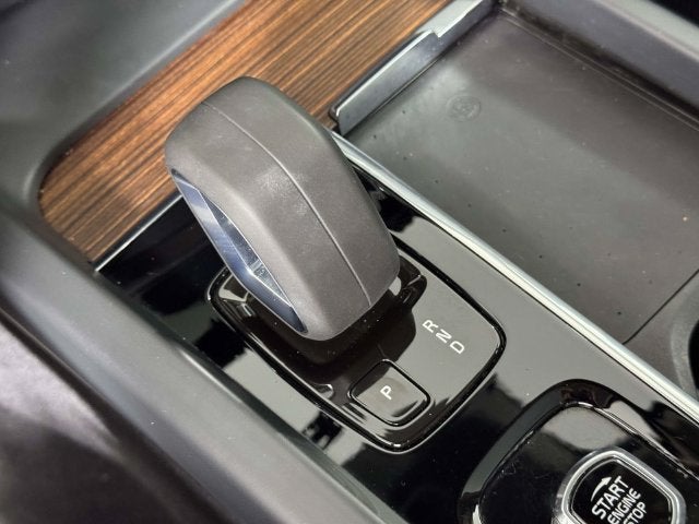 2022 Volvo S60 B5 Momentum