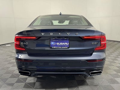 2022 Volvo S60 B5 Momentum