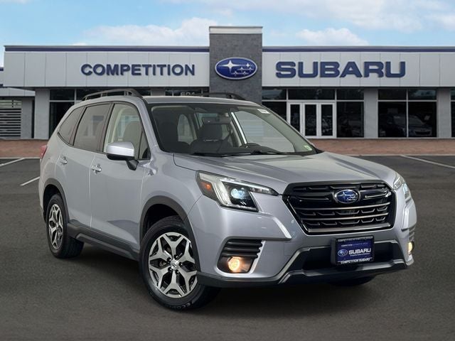 2023 Subaru Forester Premium